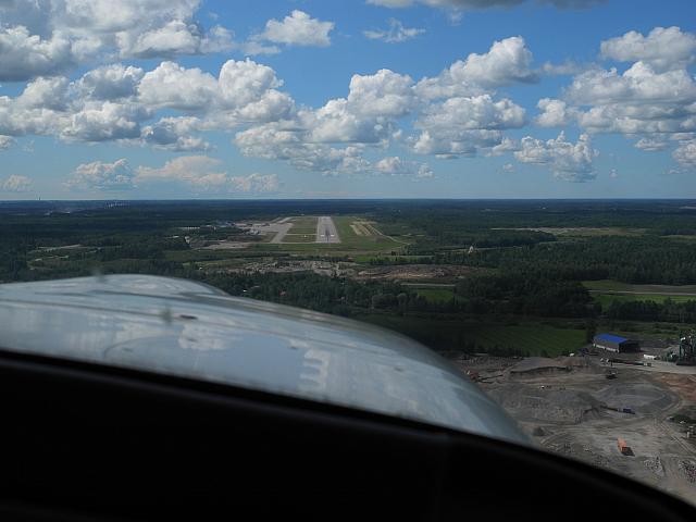 Final runway 26 Turku