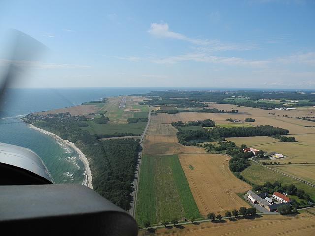 Final runway 29 Rønne Airport Bornhol