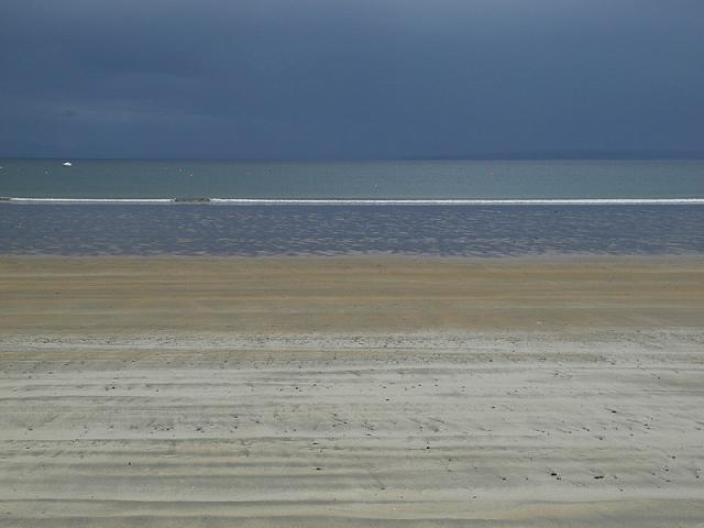 nibostratus clouds over the beach of Drumcliff