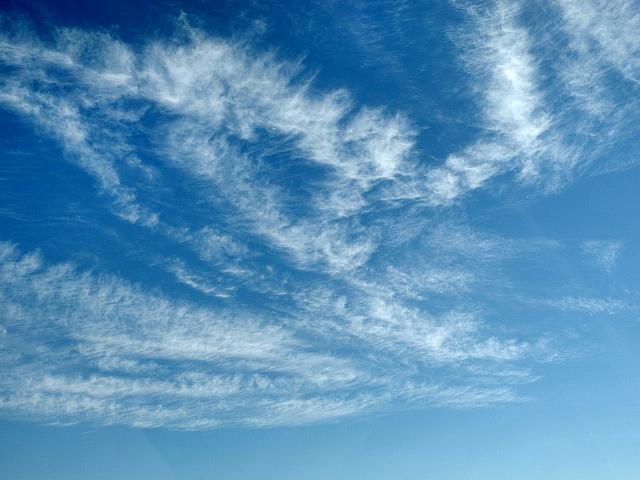 Cirrus clouds over Magadino airport