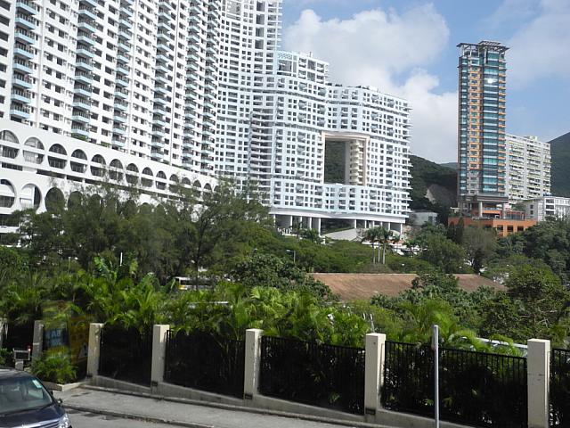 Feng shui houses on the way Stanley