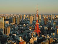 Mori Tower 52 F / Ruftop View of Tokyo Tower a replica of the Eiffel Tower